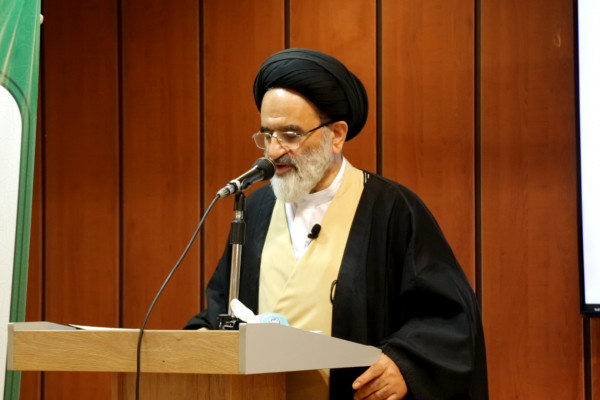 دومین همایش بنیاد سادات
