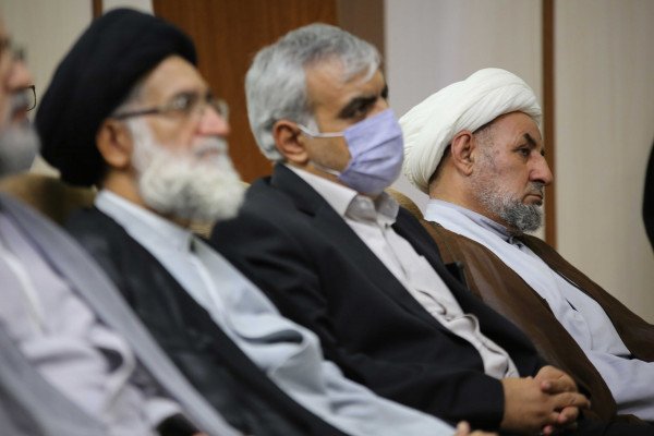 اولین همایش بنیاد سادات
