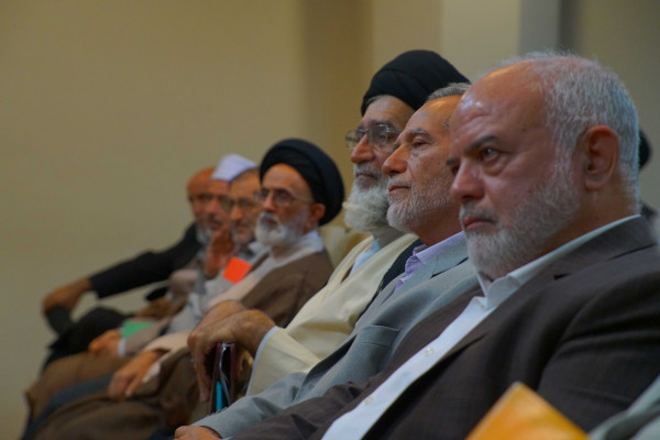 دومین همایش بنیاد سادات